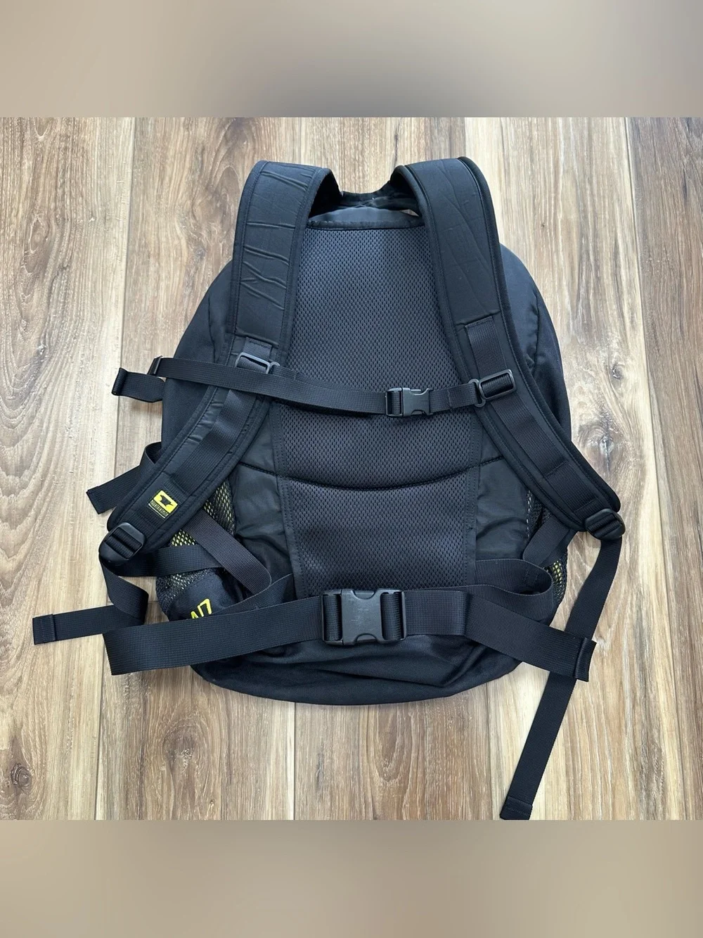 MountainSmith Everyday Carry EDC 24/7 Backpack Hiking Black Yellow
